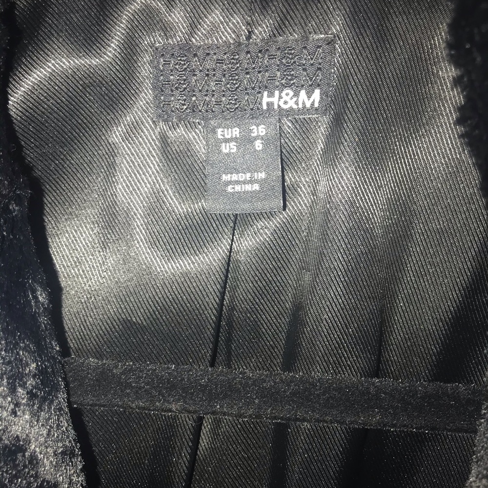 Faux jacket - Picture 3 of 3